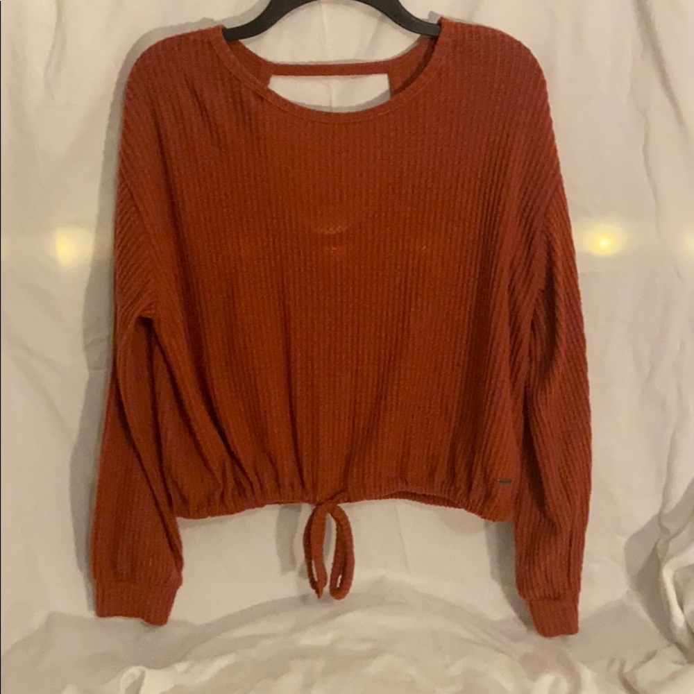 red-maroon hollister cropped S sweater